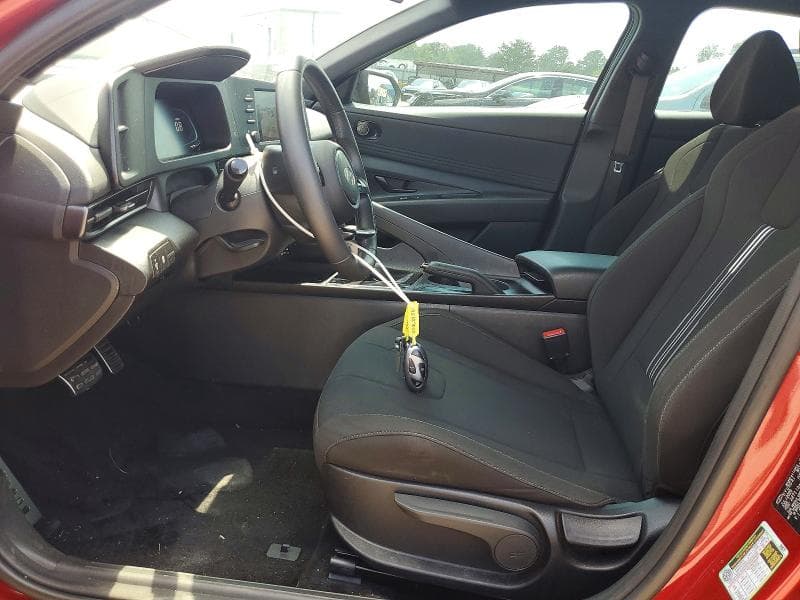 2025 HYUNDAI ELANTRA SEL SPORT 7