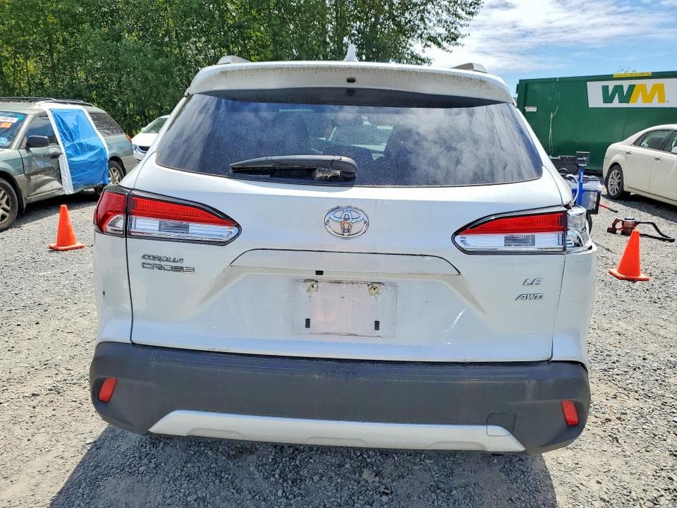 2024 TOYOTA COROLLA CROSS LE 6
