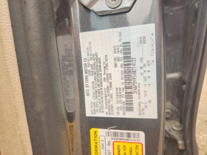 2017 FORD FUSION SE 12
