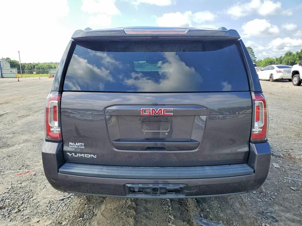 2017 GMC YUKON SLT 6