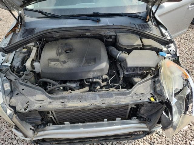 2017 VOLVO XC60 T5 12