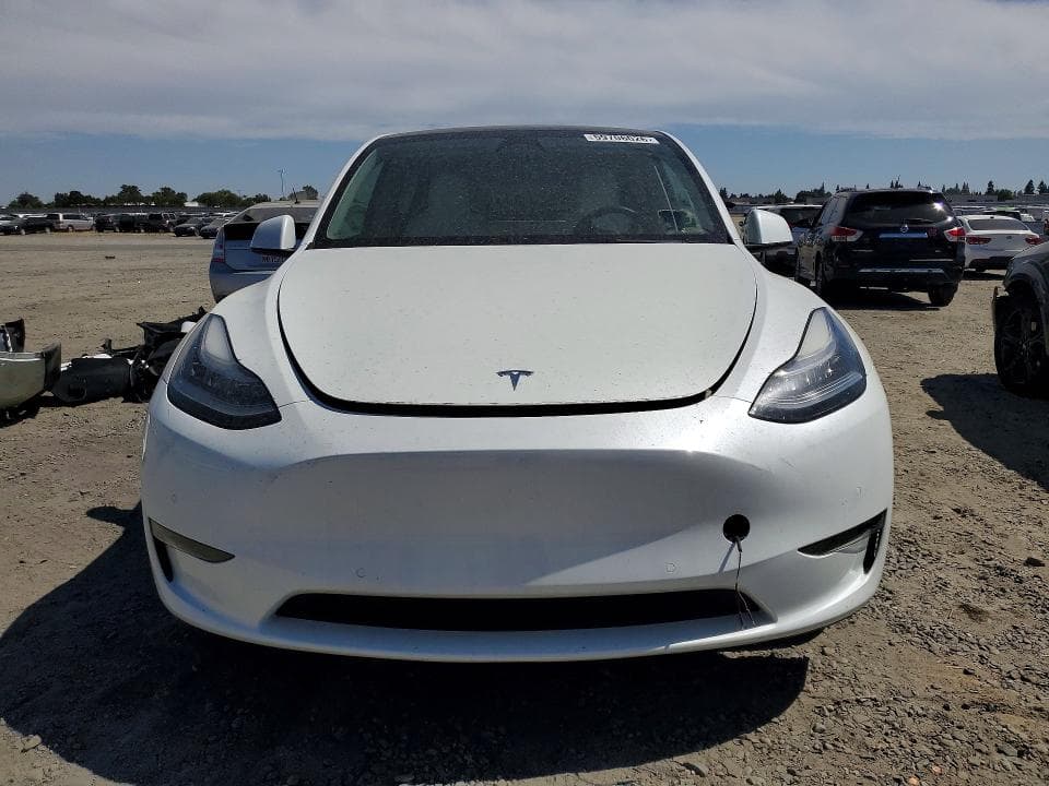 2022 TESLA MODEL Y 5