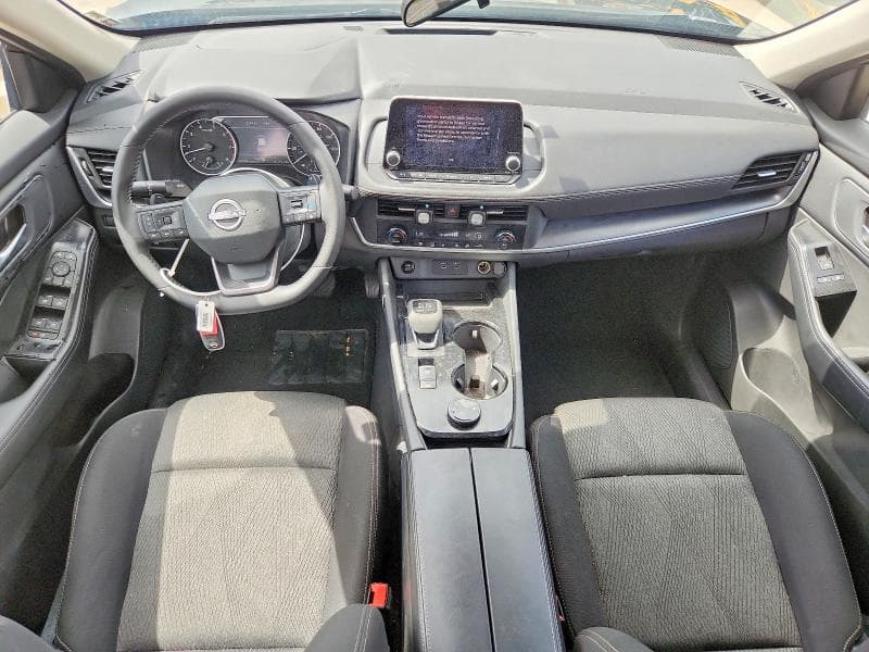 2025 NISSAN ROGUE SV 8
