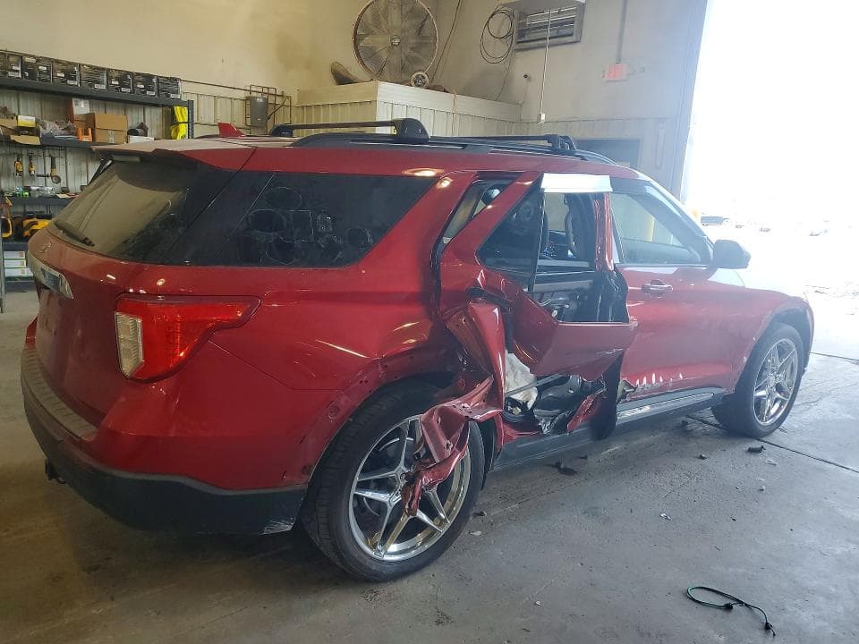 2020 FORD EXPLORER XLT 3