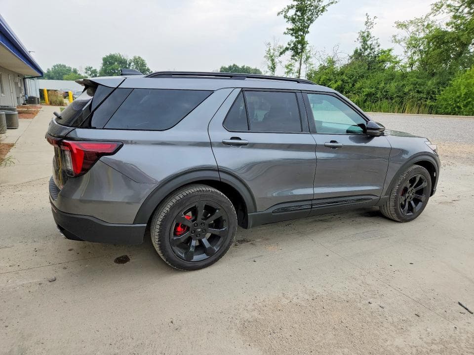 2025 FORD EXPLORER ST 3