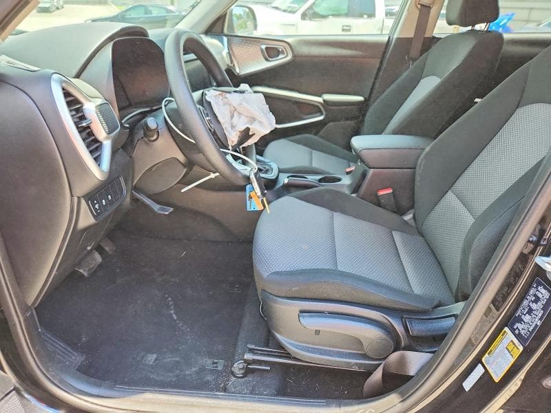 2024 KIA SOUL LX 7