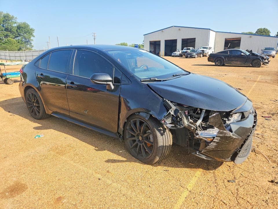 2022 TOYOTA COROLLA LE 4