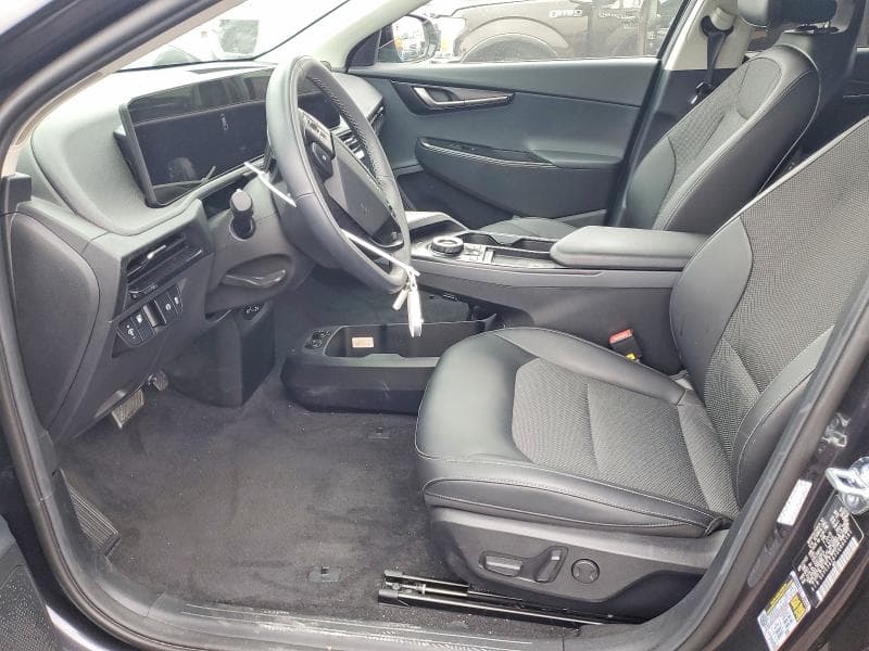 2025 KIA EV6 LIGHT LONG RANGE 7