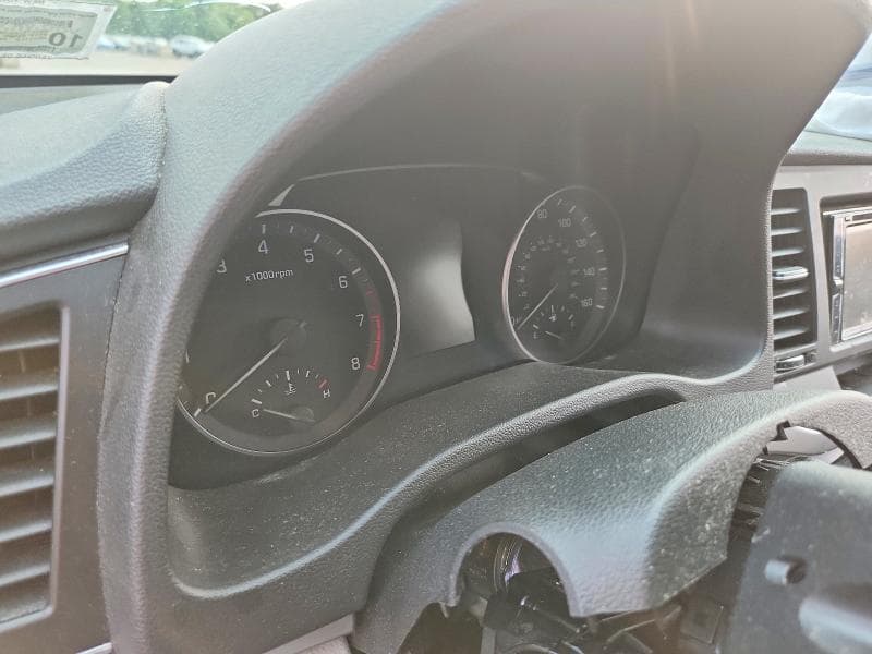 2018 HYUNDAI ELANTRA SE 9