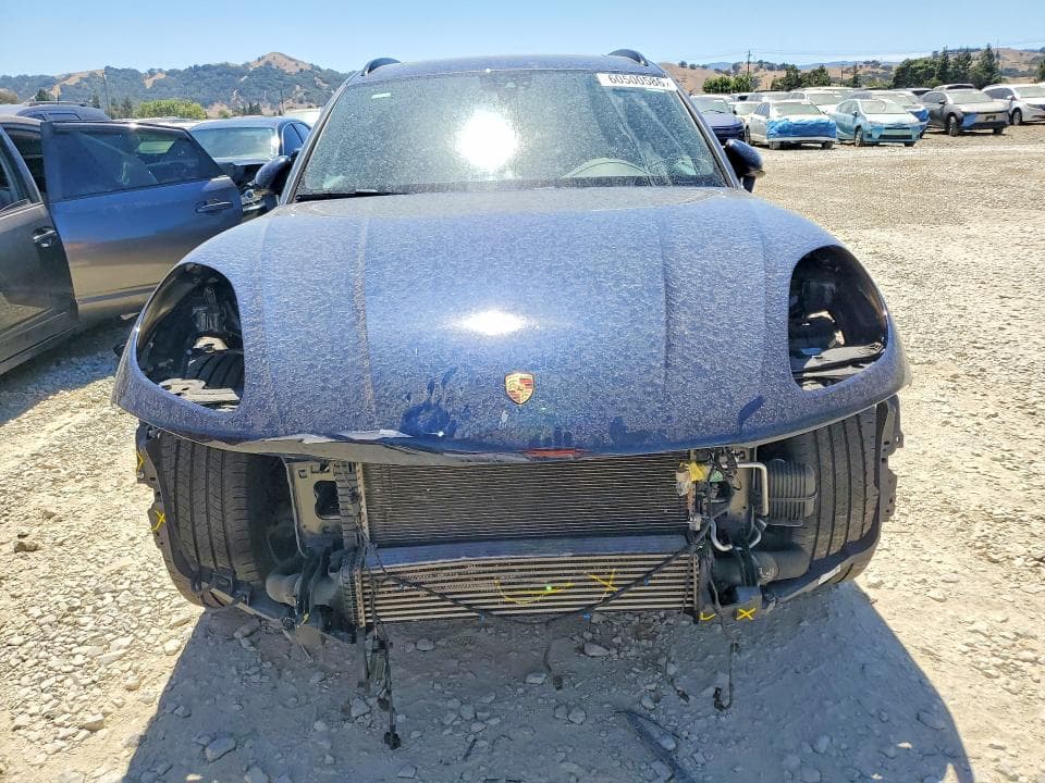 2021 PORSCHE MACAN 5