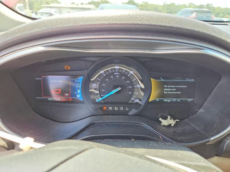 2019 FORD FUSION SE 9