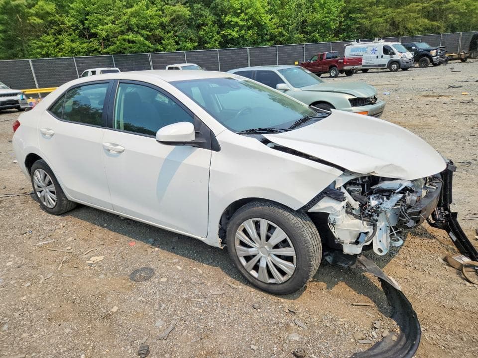 2019 TOYOTA COROLLA LE 4