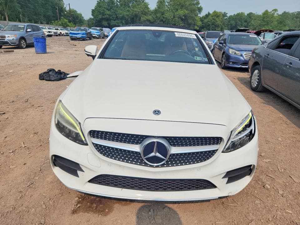 2019 MERCEDES-BENZ C 300 5