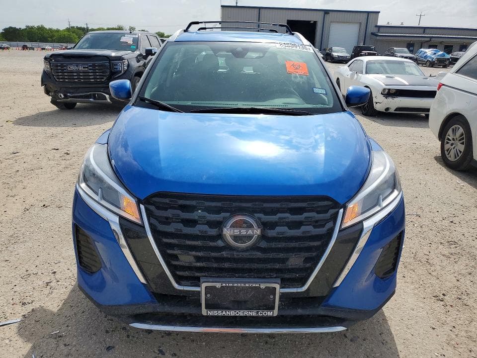 2024 NISSAN KICKS SV 5