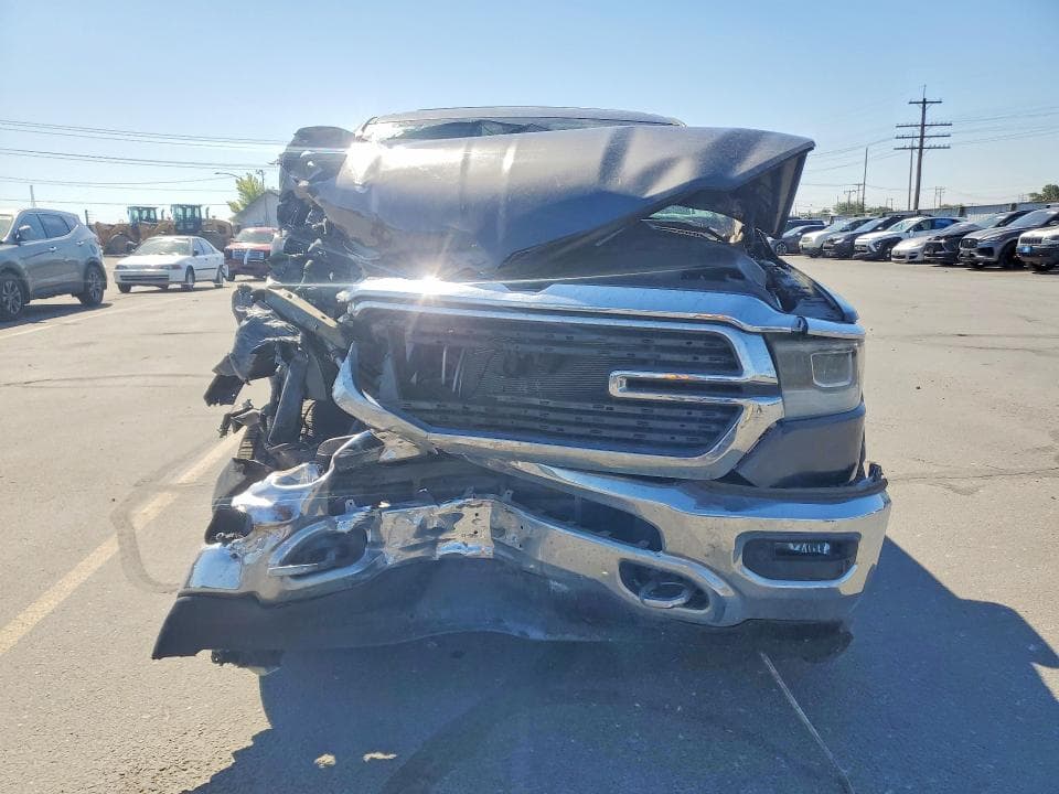2020 RAM 1500 LARAMIE 5