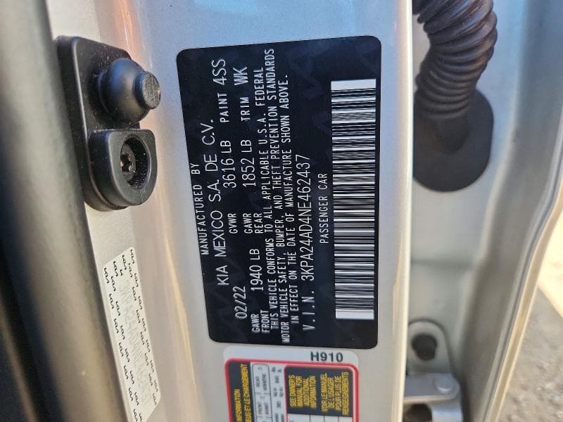 2022 KIA RIO S 12