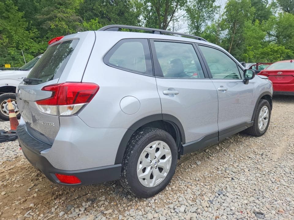 2020 SUBARU FORESTER 3