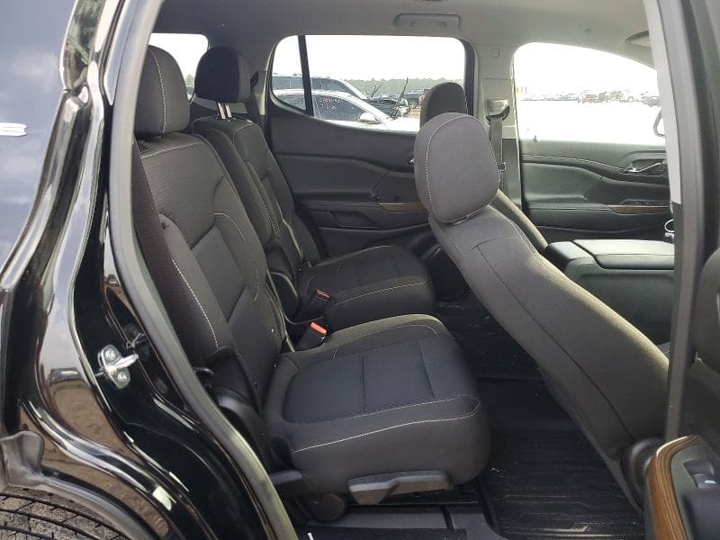 2023 GMC ACADIA SLE 11