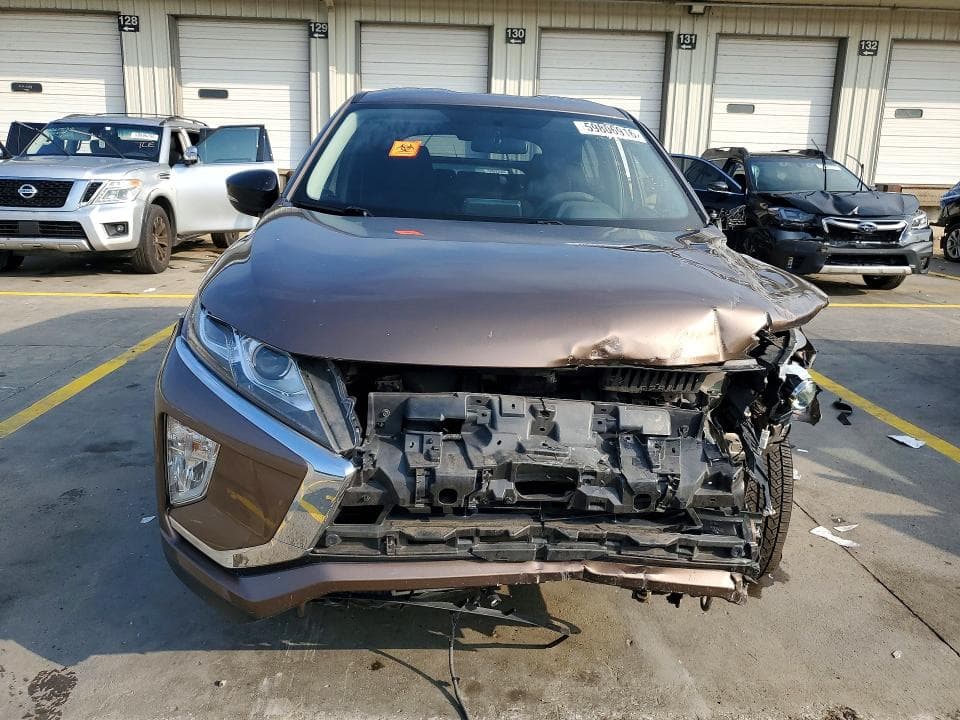 2018 MITSUBISHI ECLIPSE CROSS LE 5