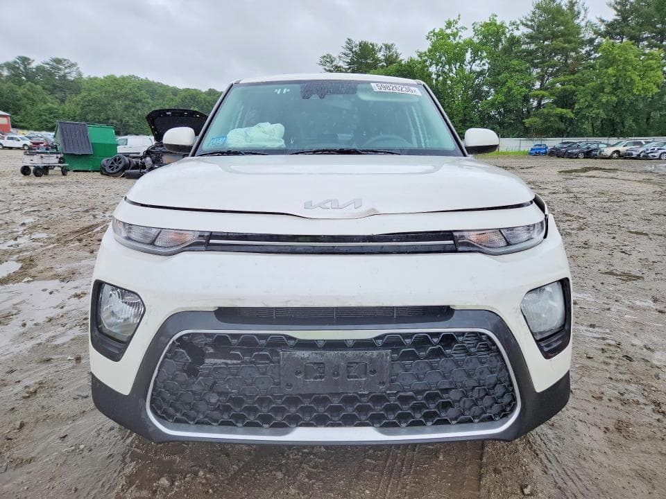 2022 KIA SOUL LX 5