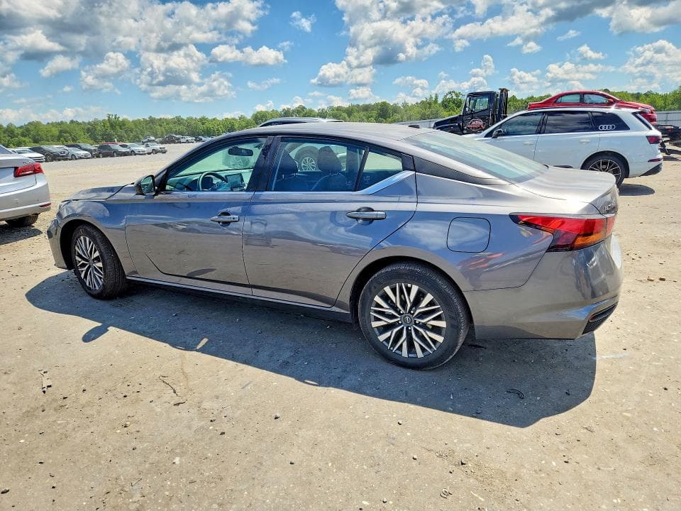 2026 NISSAN ALTIMA SV 2
