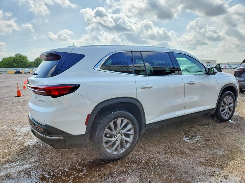 2026 BUICK ENCLAVE PREFERRED 3