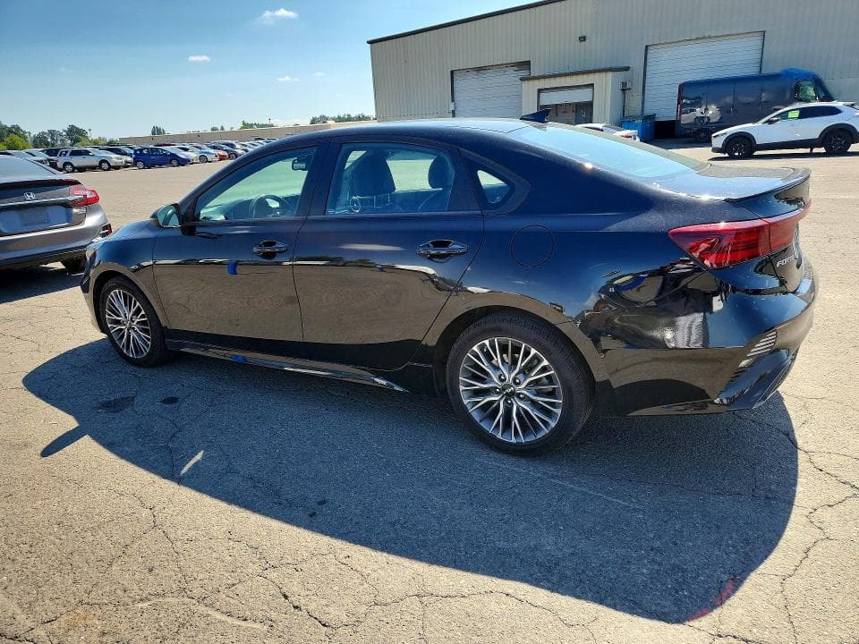 2022 KIA FORTE GT LINE 2
