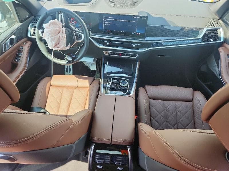 2026 BMW X5 M60I 8