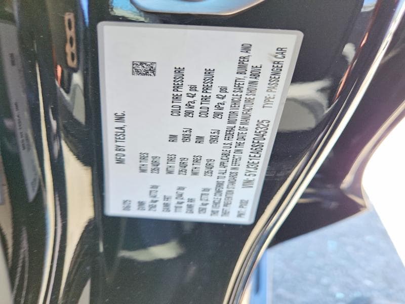 2025 TESLA MODEL 3 12