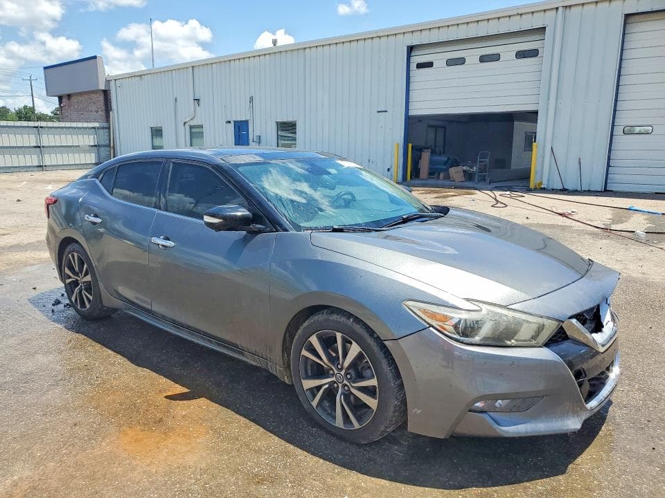 2017 NISSAN MAXIMA PLATINUM 4