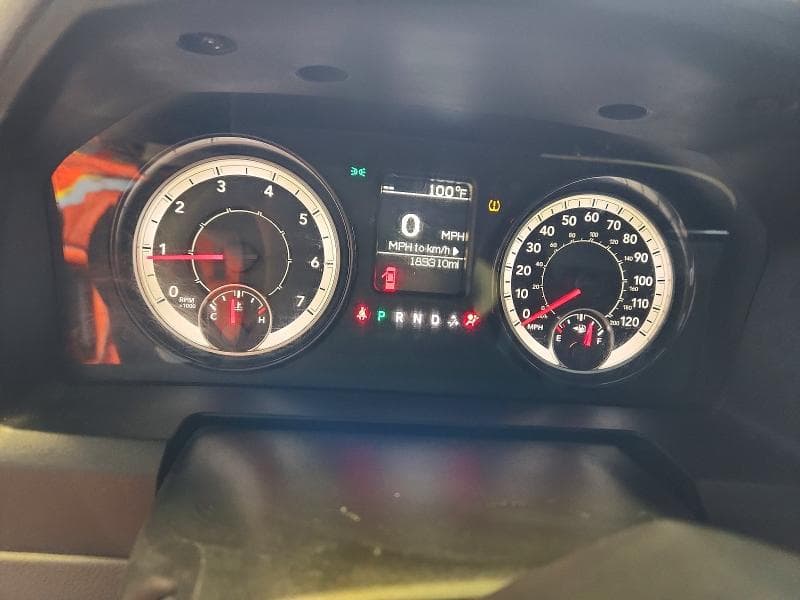 2019 RAM 1500 CLASSIC SLT 9