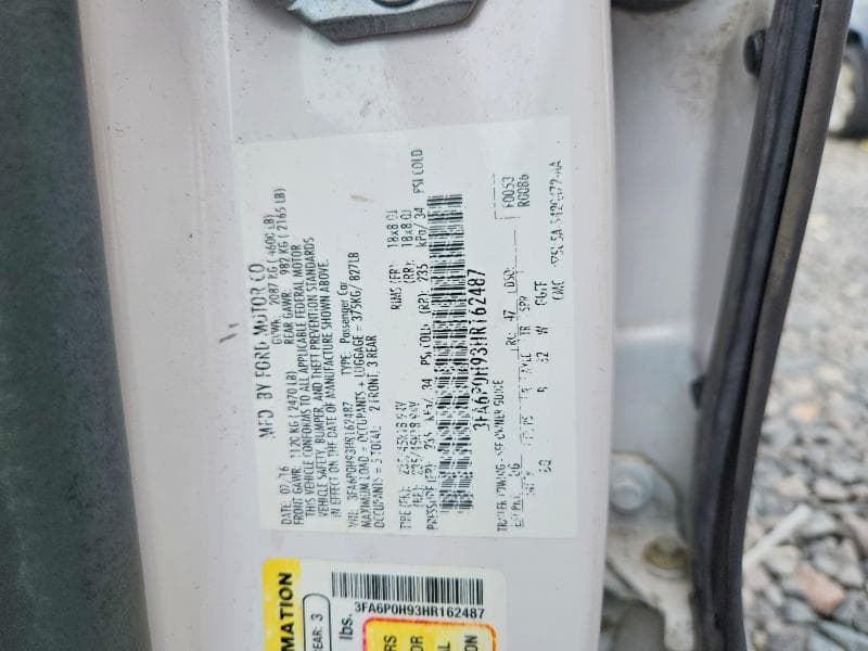 2017 FORD FUSION SE 12