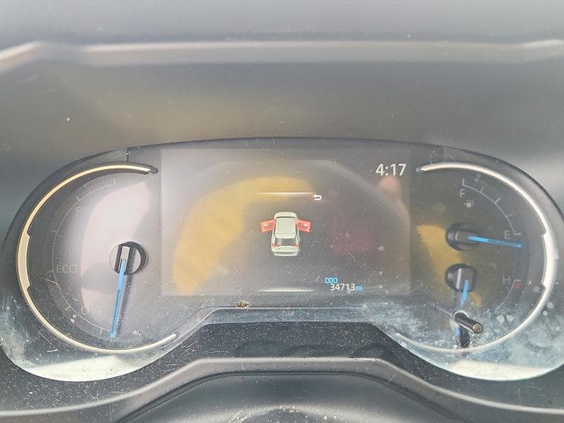 2024 TOYOTA RAV4 SE 9