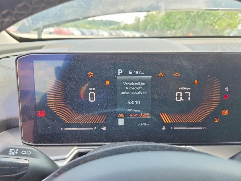 2025 KIA SORENTO S 9