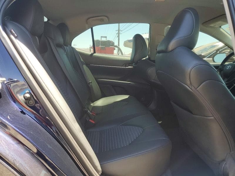 2022 TOYOTA CAMRY SE 10
