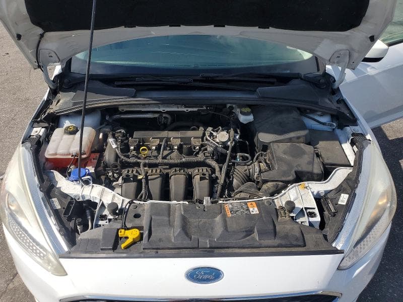 2018 FORD FOCUS SE 11