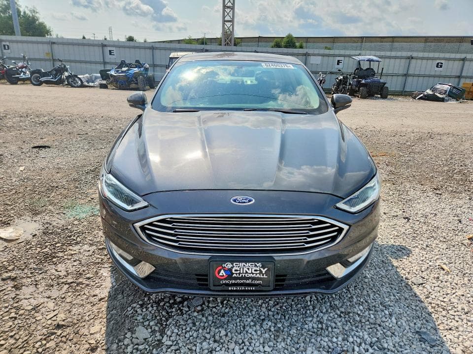 2017 FORD FUSION SE 5