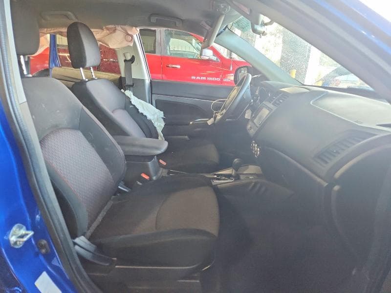 2019 MITSUBISHI OUTLANDER SPORT ES 7