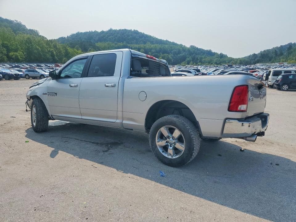 2017 RAM 1500 SLT 2