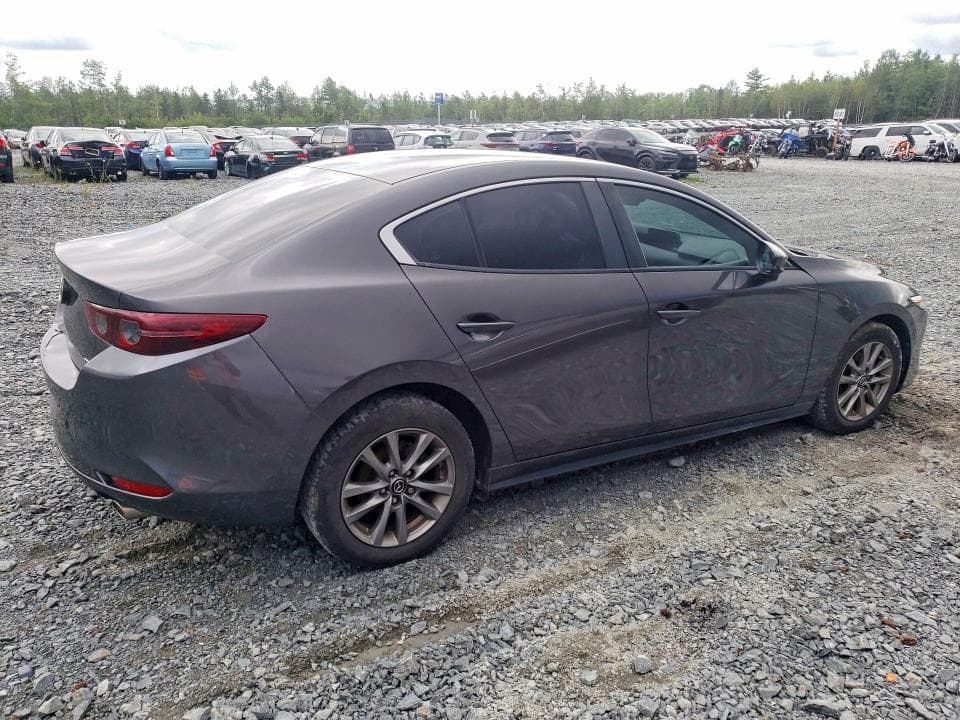 2020 MAZDA 3 SELECT 3