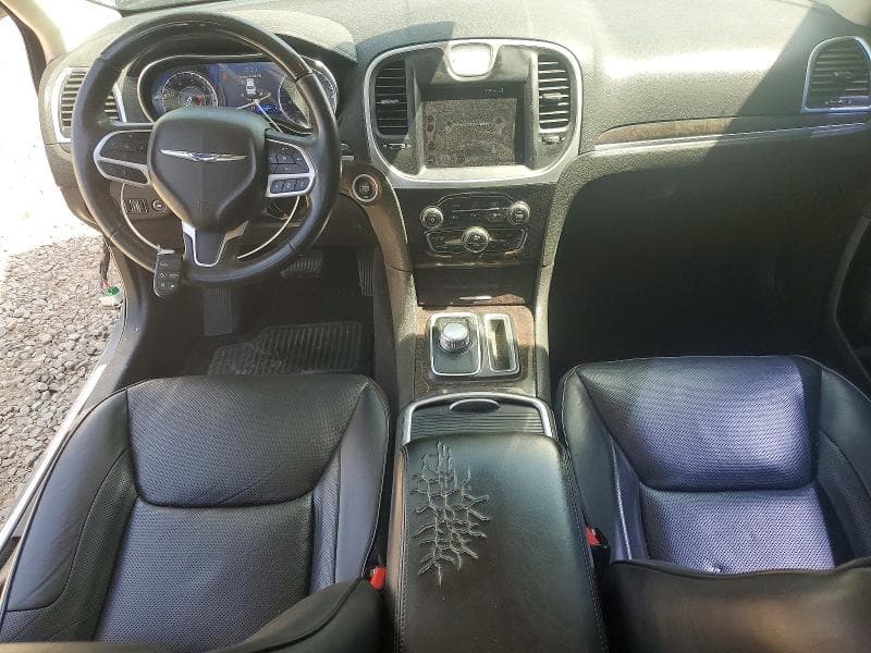 2019 CHRYSLER 300 LIMITED 8
