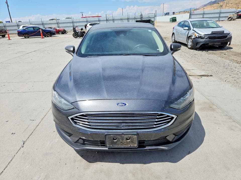 2017 FORD FUSION SE 5