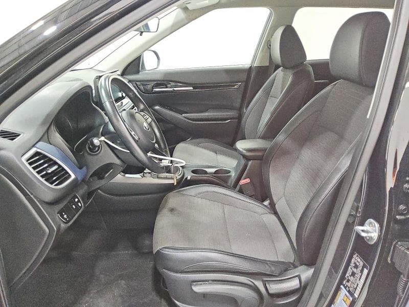2021 KIA SELTOS S 7