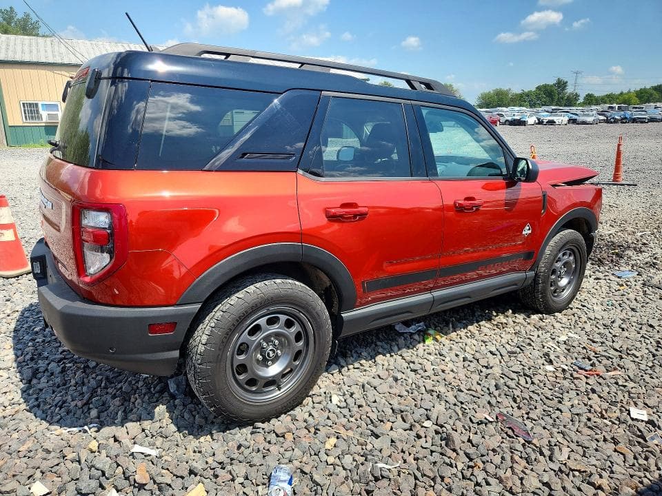 2024 FORD BRONCO SPORT OUTER BANKS 3