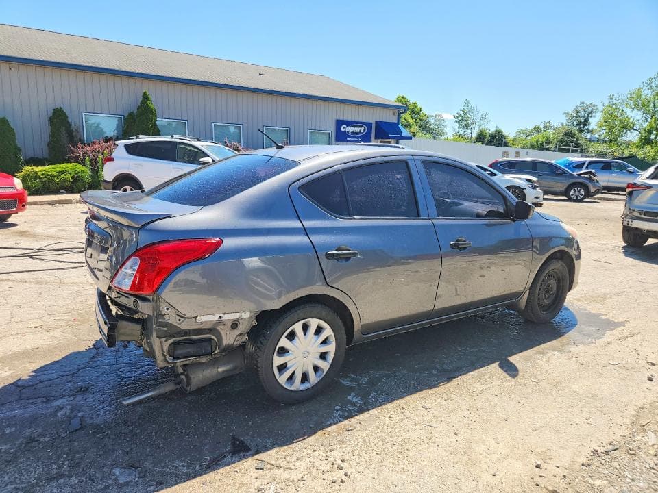 2018 NISSAN VERSA S PLUS 3