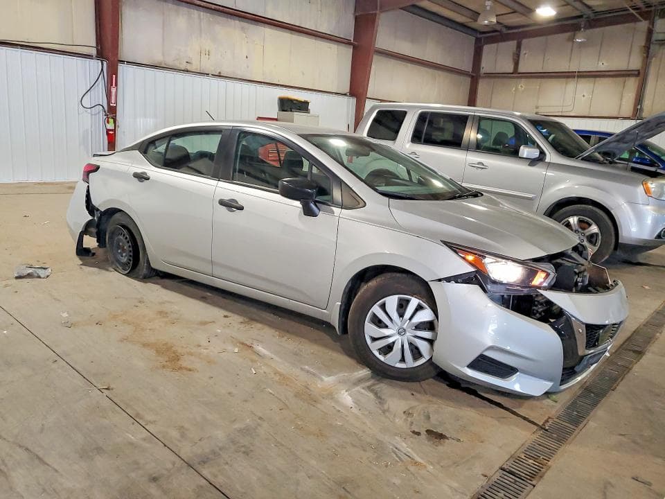 2020 NISSAN VERSA S 4