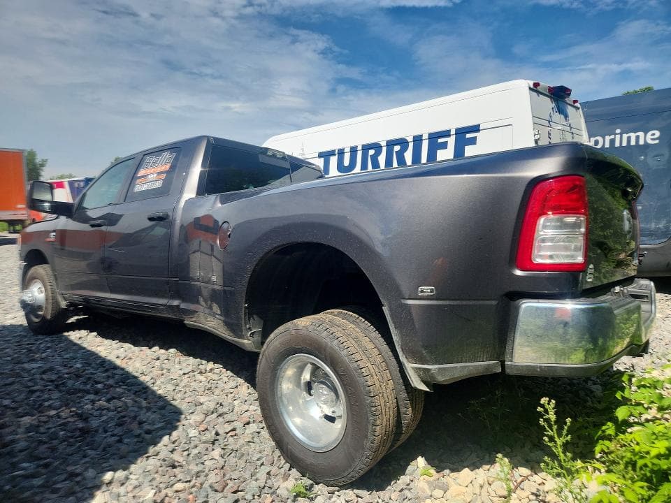 2024 RAM 3500 TRADESMAN 2