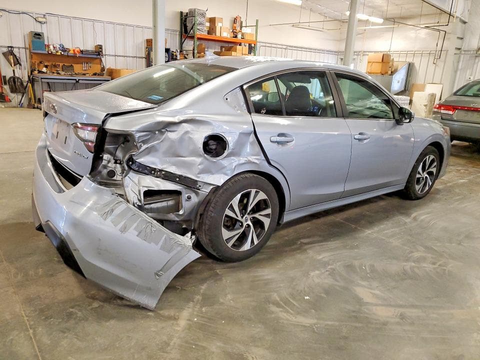 2022 SUBARU LEGACY PREMIUM 3