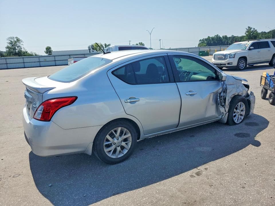 2018 NISSAN VERSA SV 3