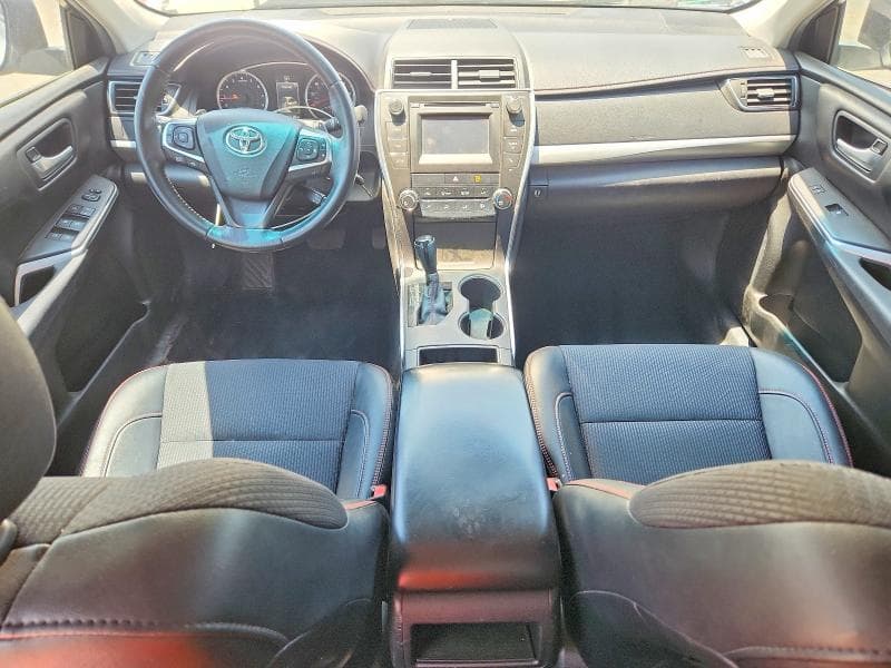 2017 TOYOTA CAMRY SE 8